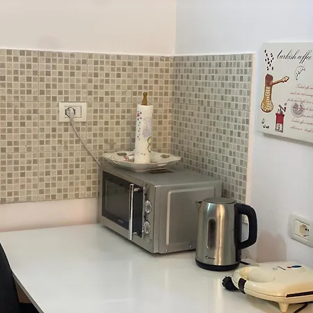 Juli's Pazari Nest Apartment *