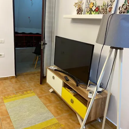 Juli's Pazari Nest Apartmán *